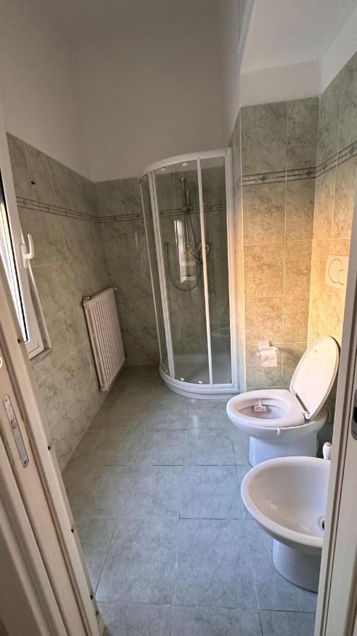 Апартаменты Edens House Con Parcheggio Privato Gratuito Рапалло Экстерьер фото