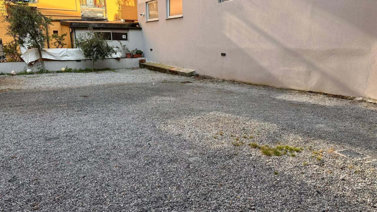 Апартаменты Edens House Con Parcheggio Privato Gratuito Рапалло Экстерьер фото